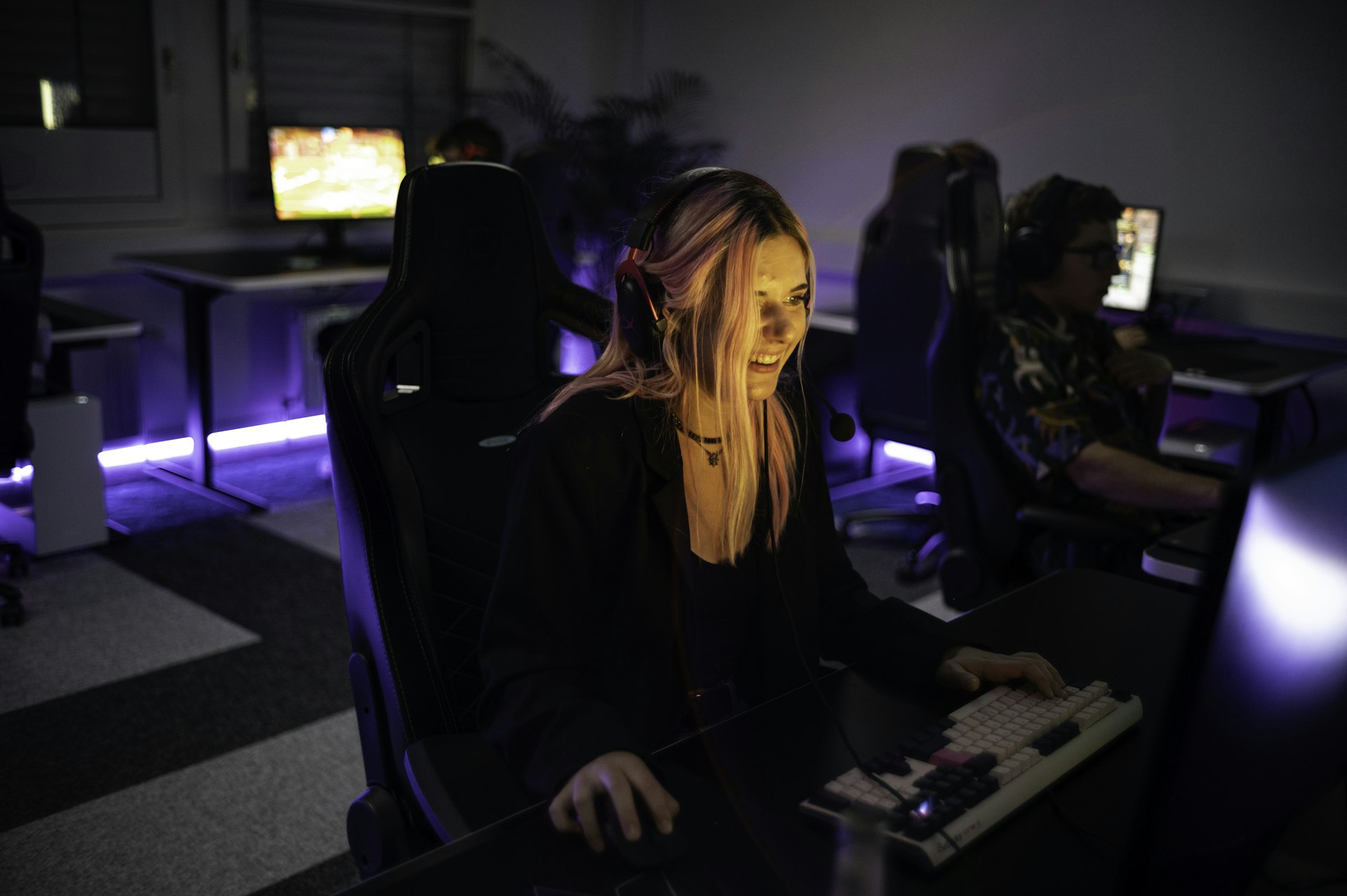 Navigating Progress: Female Representation and Opportunities in Gaming Communities