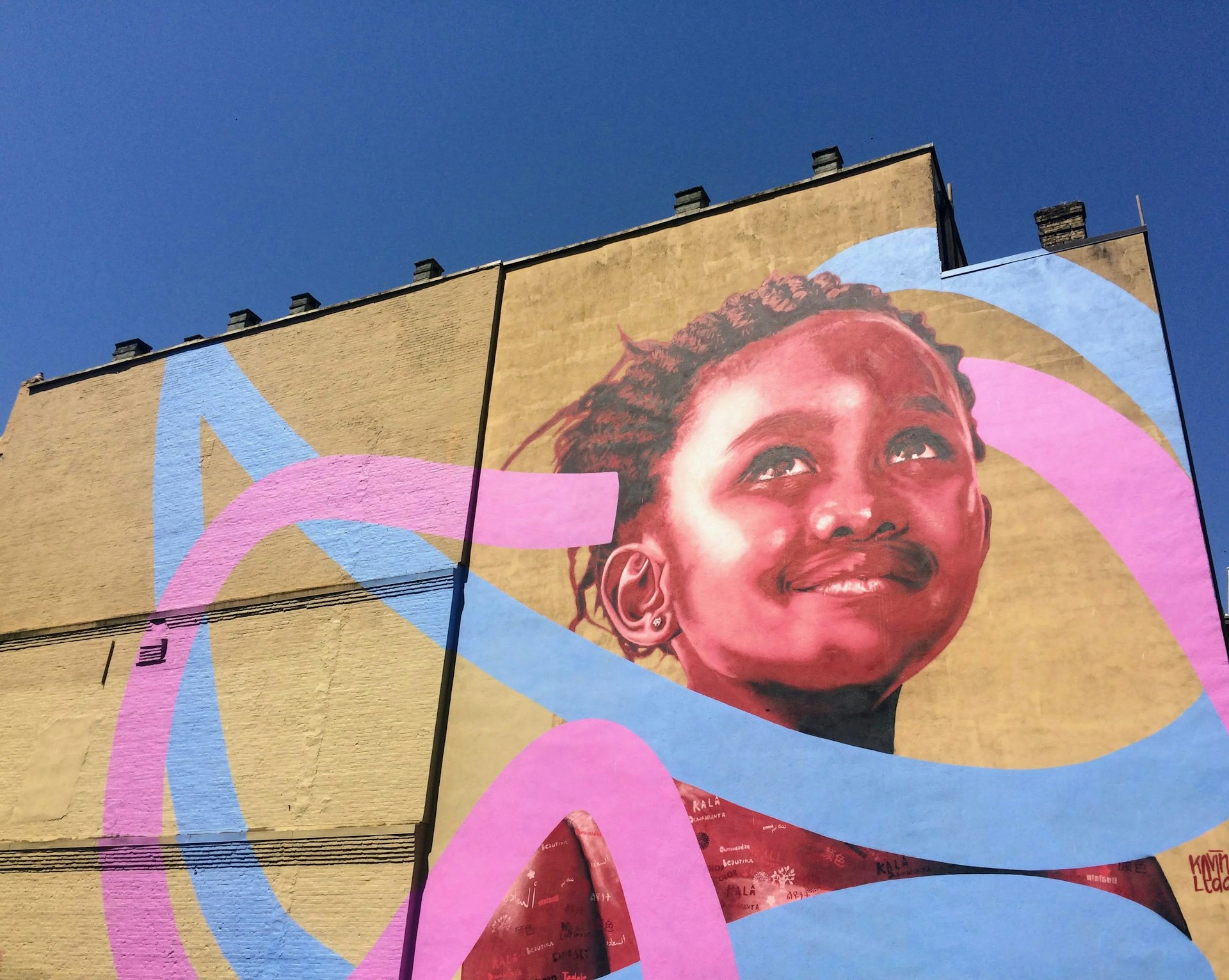 How Public Murals Strengthen Community Identity and Inspire Local Pride