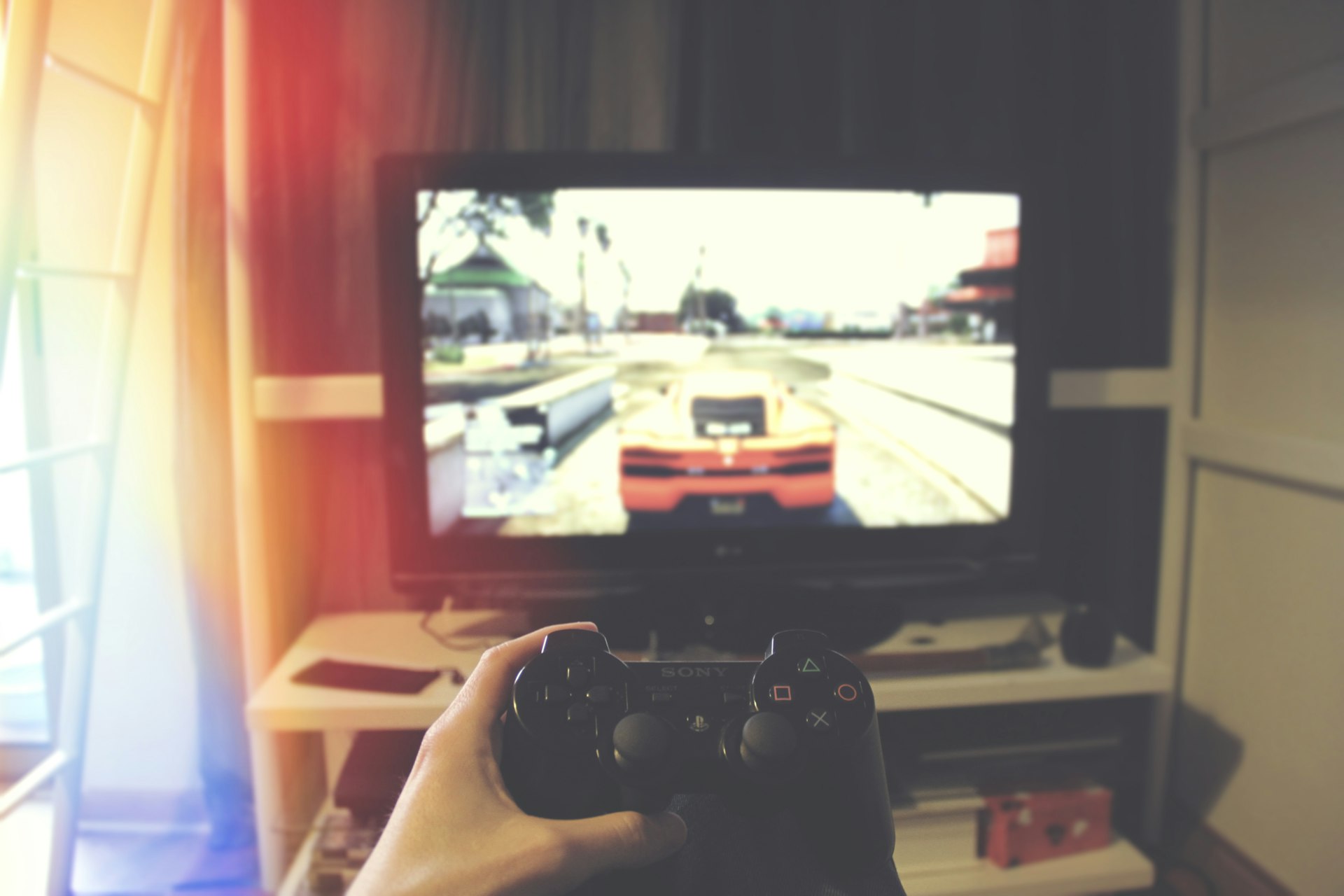 Future of Gaming: Will Consoles Survive the Cloud Revolution?